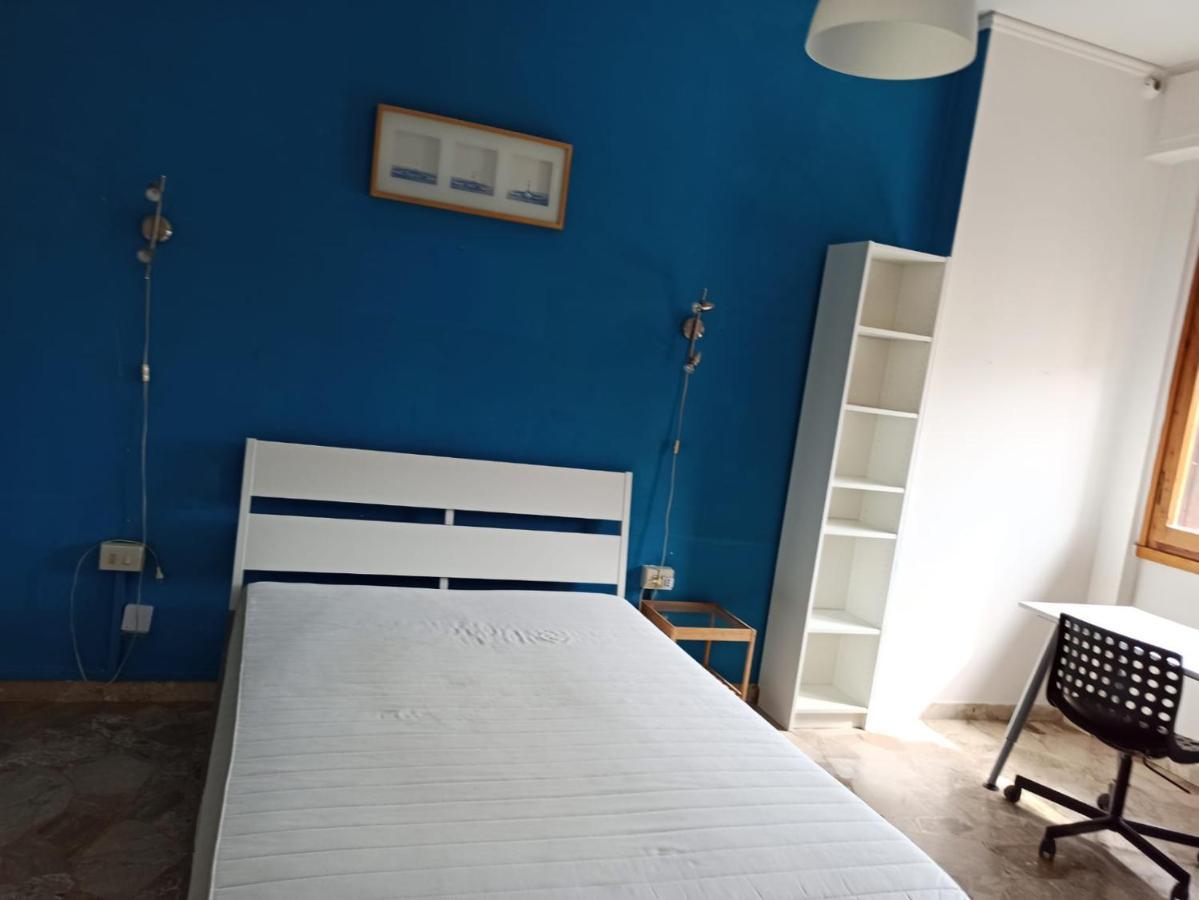 Appartement Casa Vacanze Giulia A Careggi Wi-Fi à Florence Extérieur photo